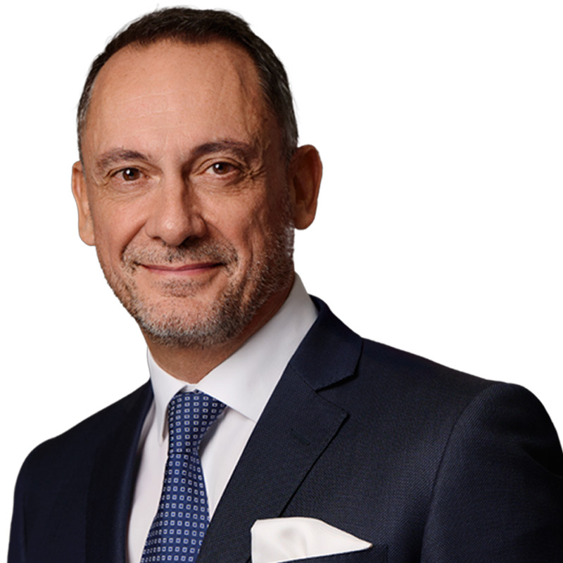 Éric Davoudet, Clifford Chance